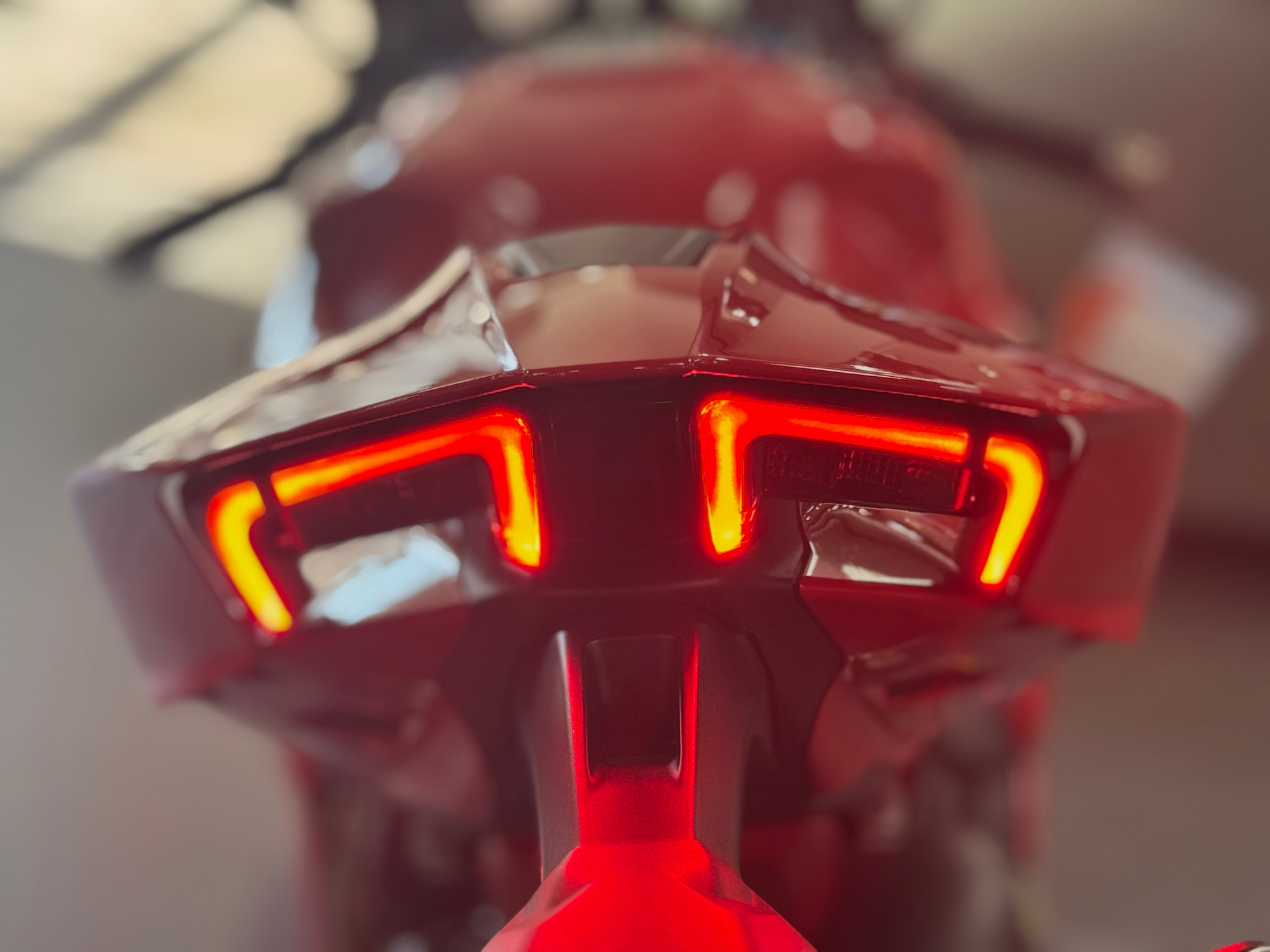 2025 Ducati Panigale V4 S in Foxboro, Massachusetts - Photo 12