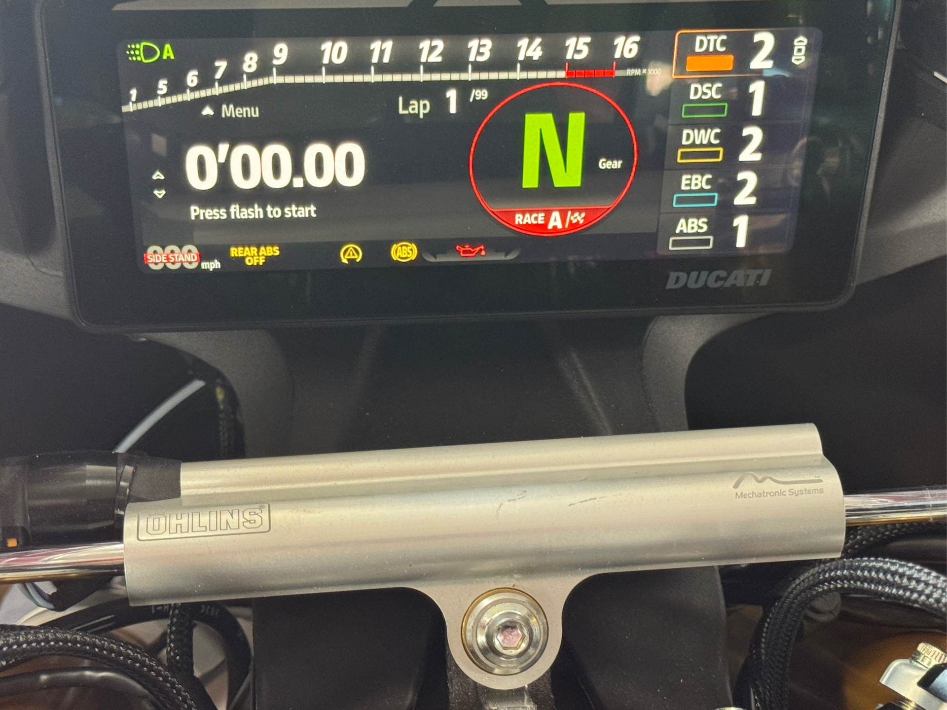 2025 Ducati Panigale V4 S in Foxboro, Massachusetts - Photo 2