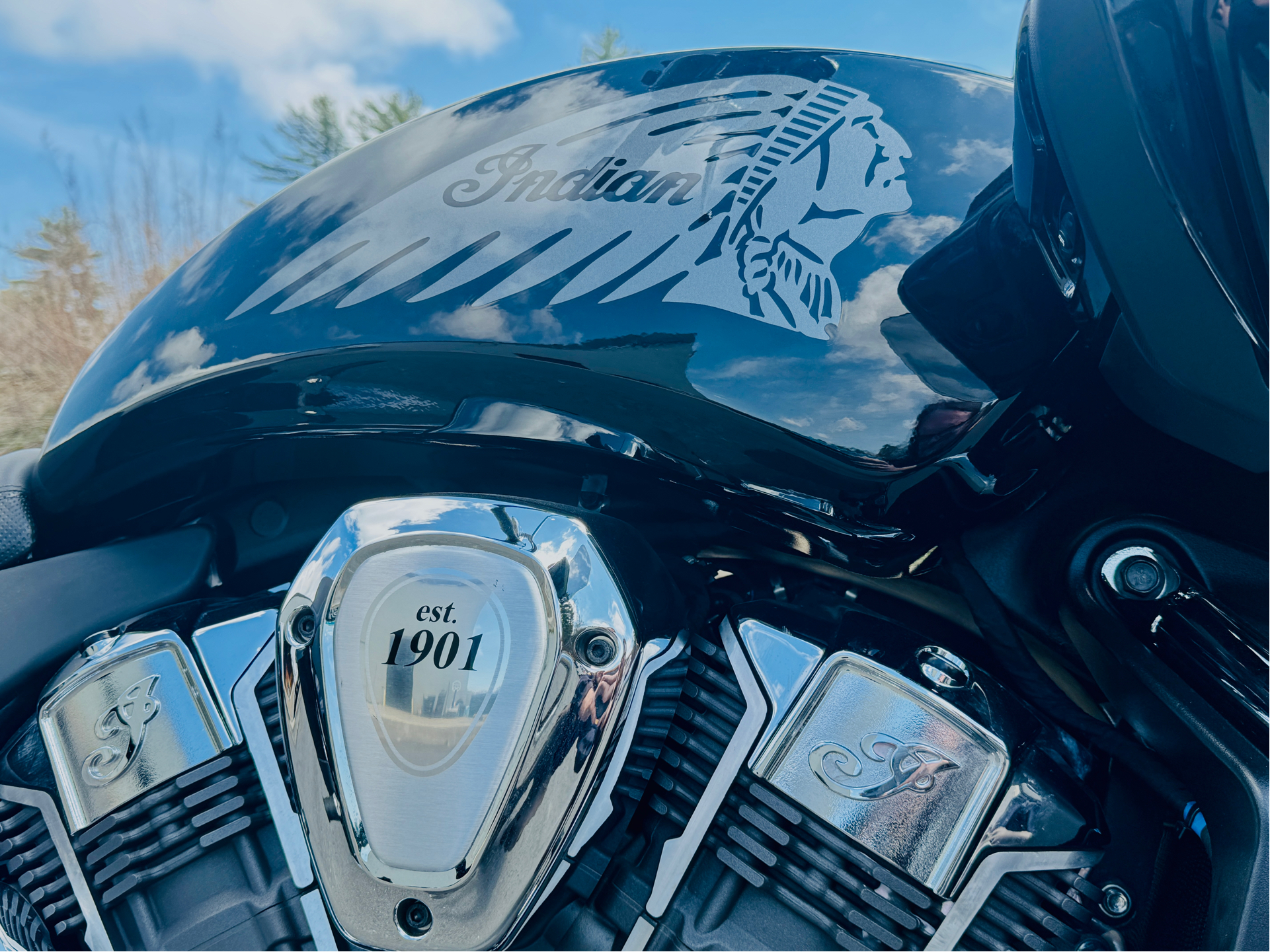 2022 Indian Motorcycle Challenger® Limited in Foxboro, Massachusetts - Photo 7