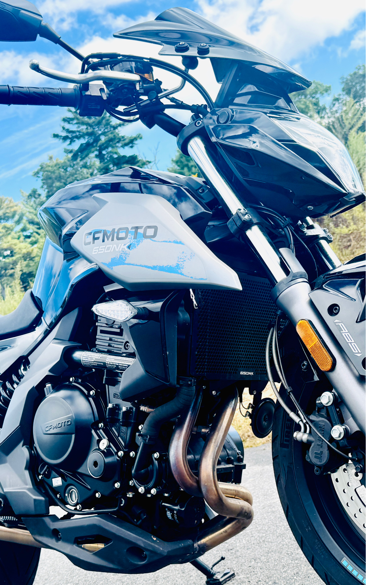 2022 CFMOTO 650NK in Foxboro, Massachusetts - Photo 14