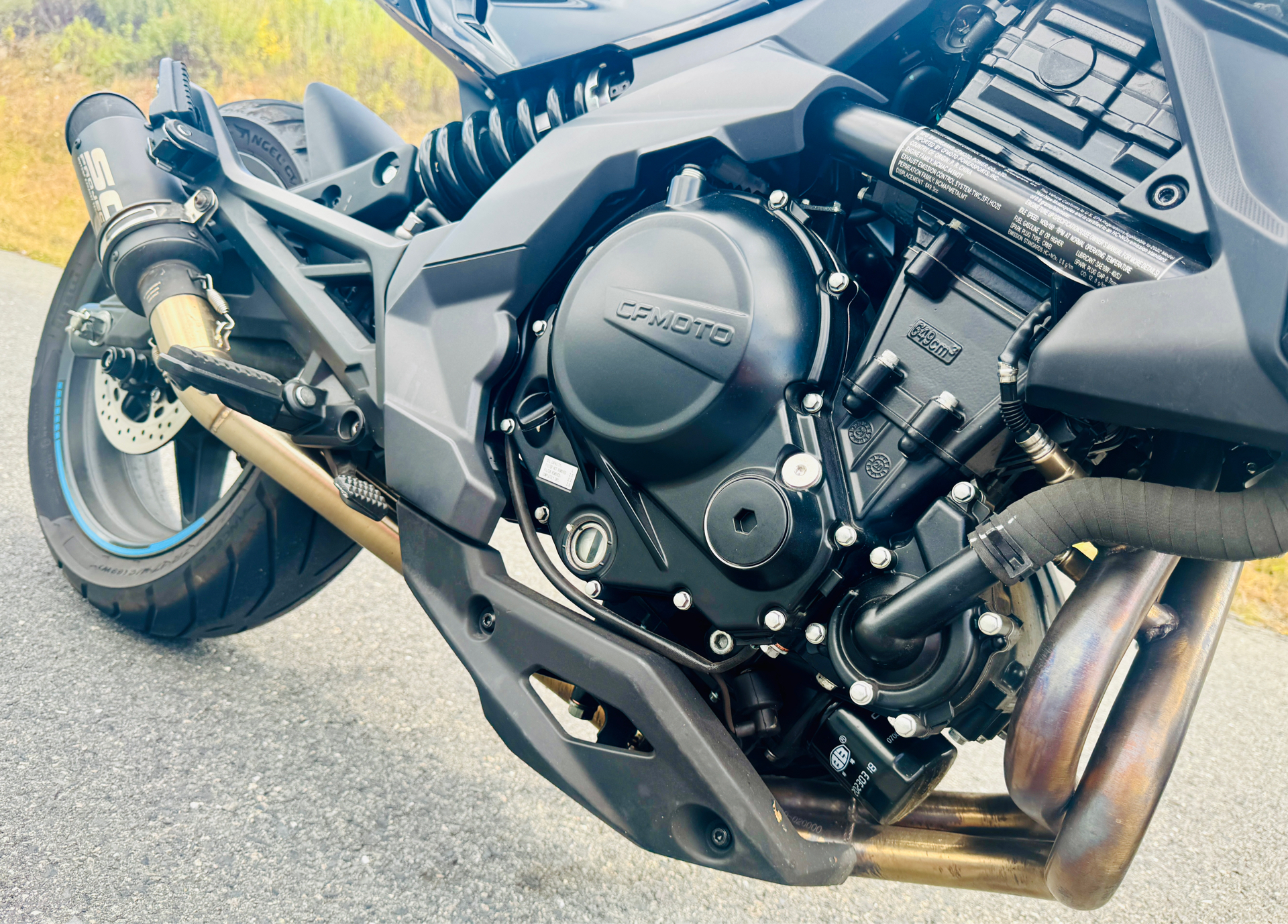 2022 CFMOTO 650NK in Foxboro, Massachusetts - Photo 4