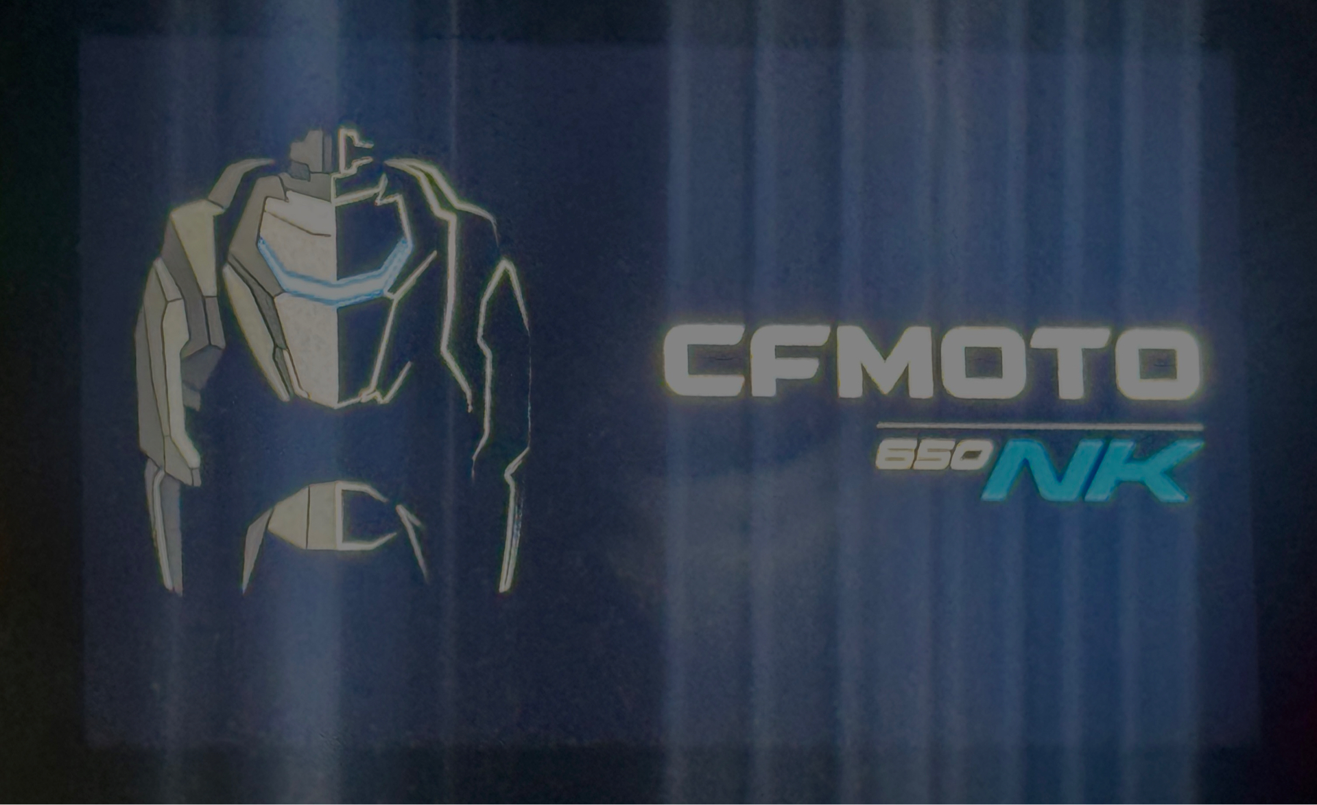 2022 CFMOTO 650NK in Foxboro, Massachusetts - Photo 27