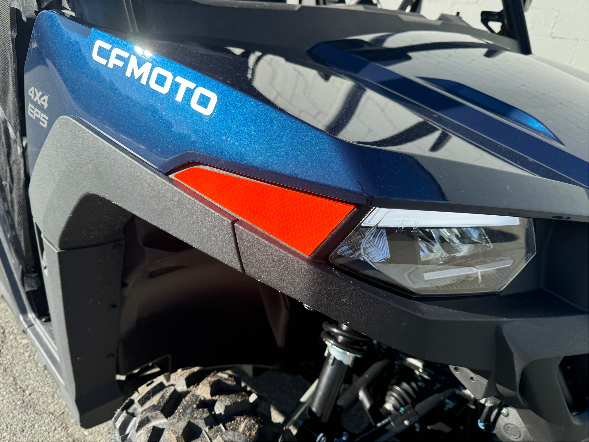 2025 CFMOTO UForce 800 XL in Foxboro, Massachusetts - Photo 6