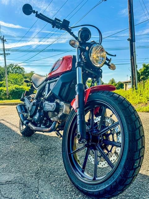 2018 Ducati Scrambler Sixty2 in Foxboro, Massachusetts - Photo 16