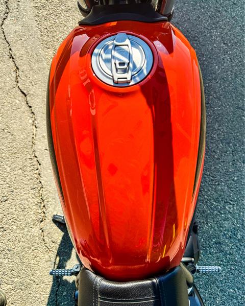 2018 Ducati Scrambler Sixty2 in Foxboro, Massachusetts - Photo 19