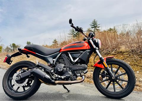 2018 Ducati Scrambler Sixty2 in Foxboro, Massachusetts - Photo 25