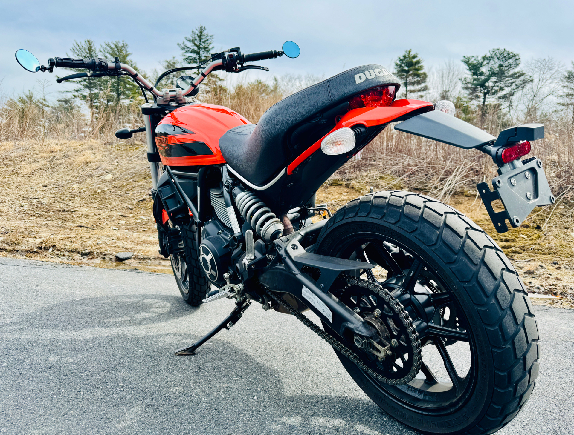 2018 Ducati Scrambler Sixty2 in Foxboro, Massachusetts - Photo 10