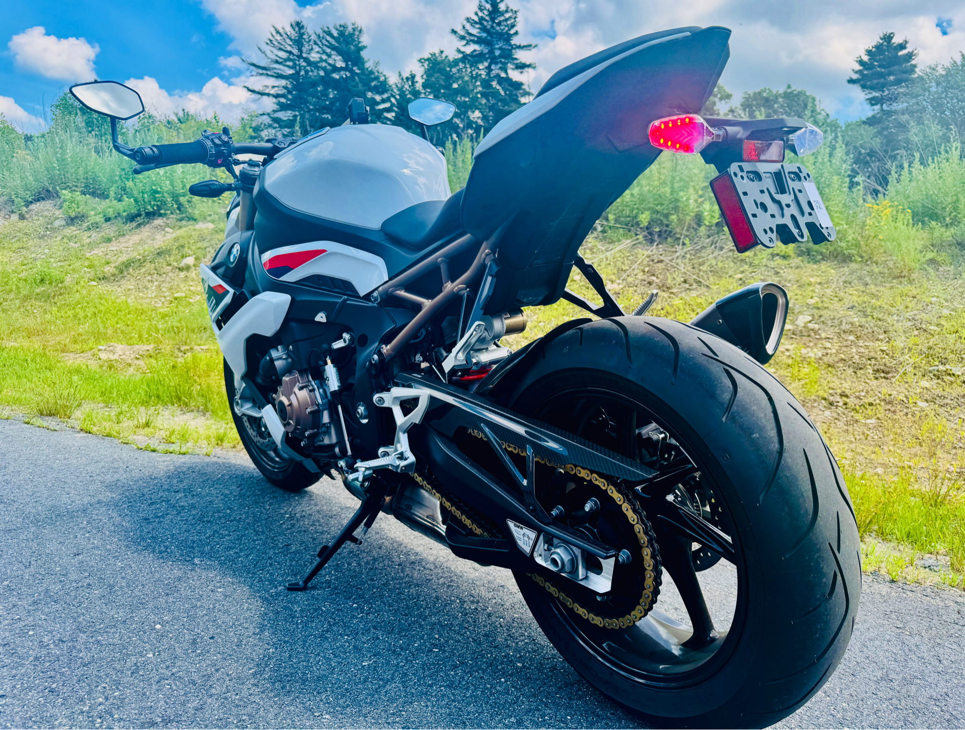 2022 BMW S 1000 R in Foxboro, Massachusetts - Photo 9