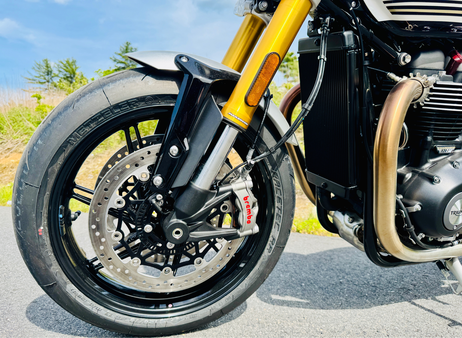 2025 Triumph Speed Twin 1200 RS in Foxboro, Massachusetts - Photo 22