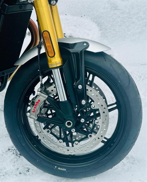 2025 Triumph Speed Twin 1200 RS in Foxboro, Massachusetts - Photo 25