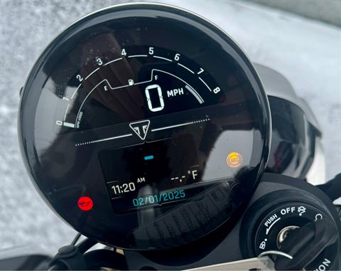 2025 Triumph Speed Twin 1200 RS in Foxboro, Massachusetts - Photo 9