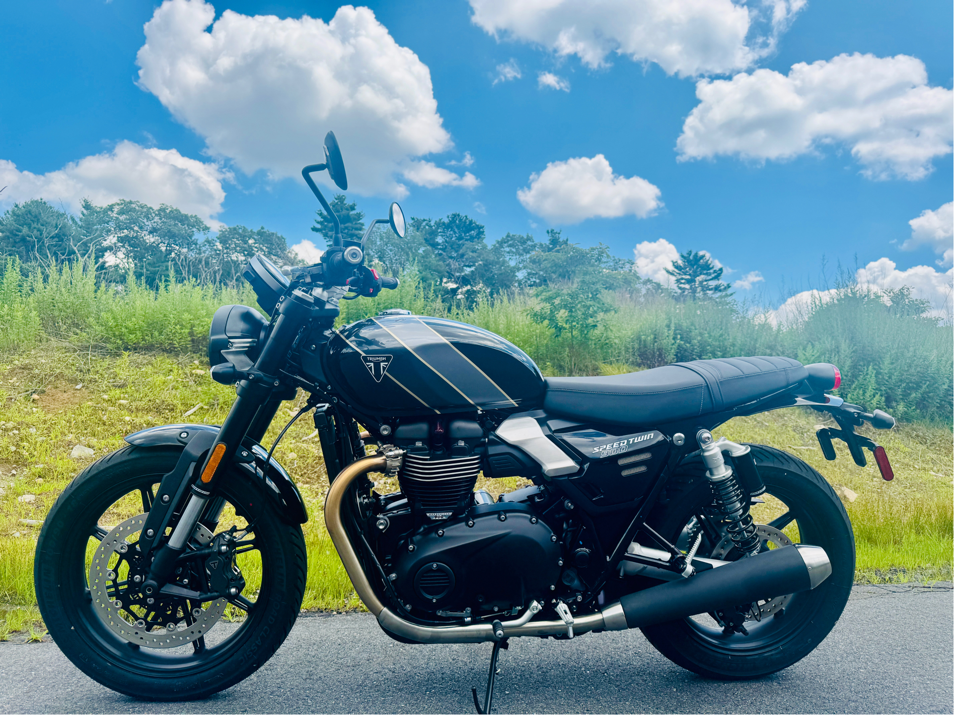 2025 Triumph Speed Twin 900 in Foxboro, Massachusetts - Photo 11