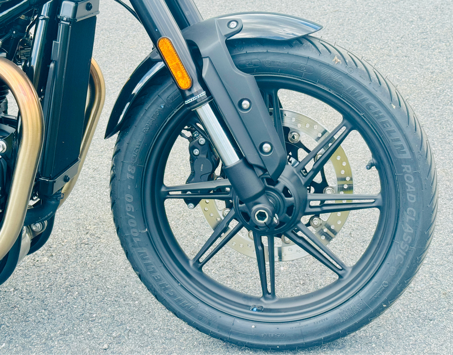 2025 Triumph Speed Twin 900 in Foxboro, Massachusetts - Photo 18