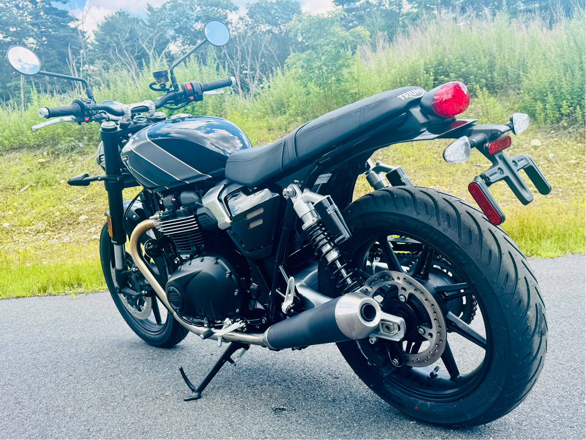 2025 Triumph Speed Twin 900 in Foxboro, Massachusetts - Photo 4