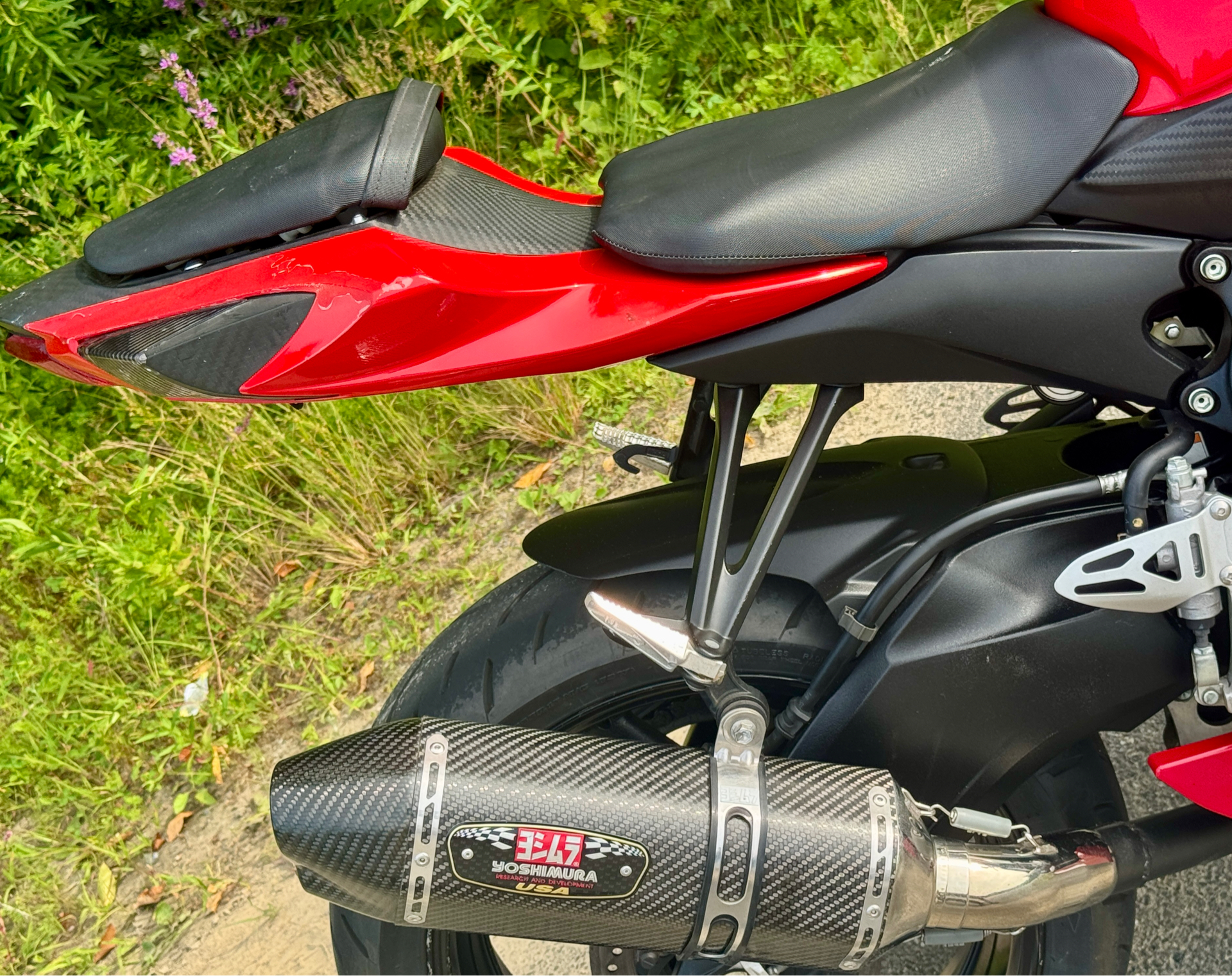 2013 Suzuki GSX-R600™ in Foxboro, Massachusetts - Photo 10
