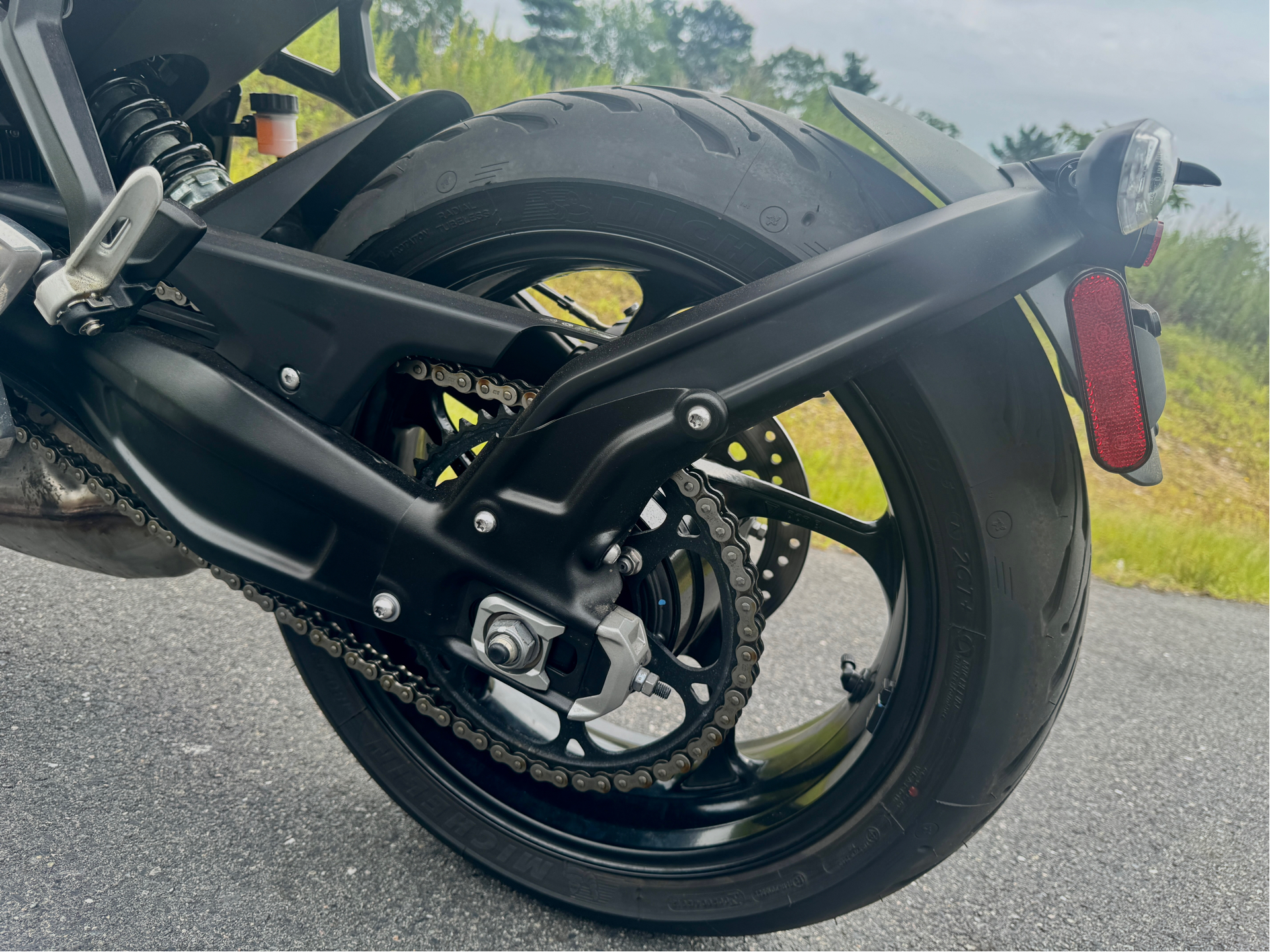 2023 Triumph Trident 660 in Foxboro, Massachusetts - Photo 14