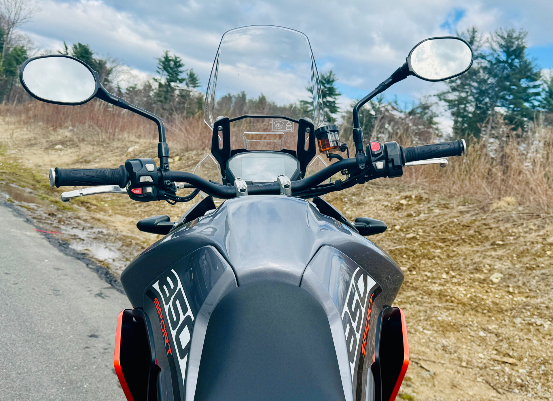 2023 Triumph Tiger 850 Sport in Foxboro, Massachusetts - Photo 19