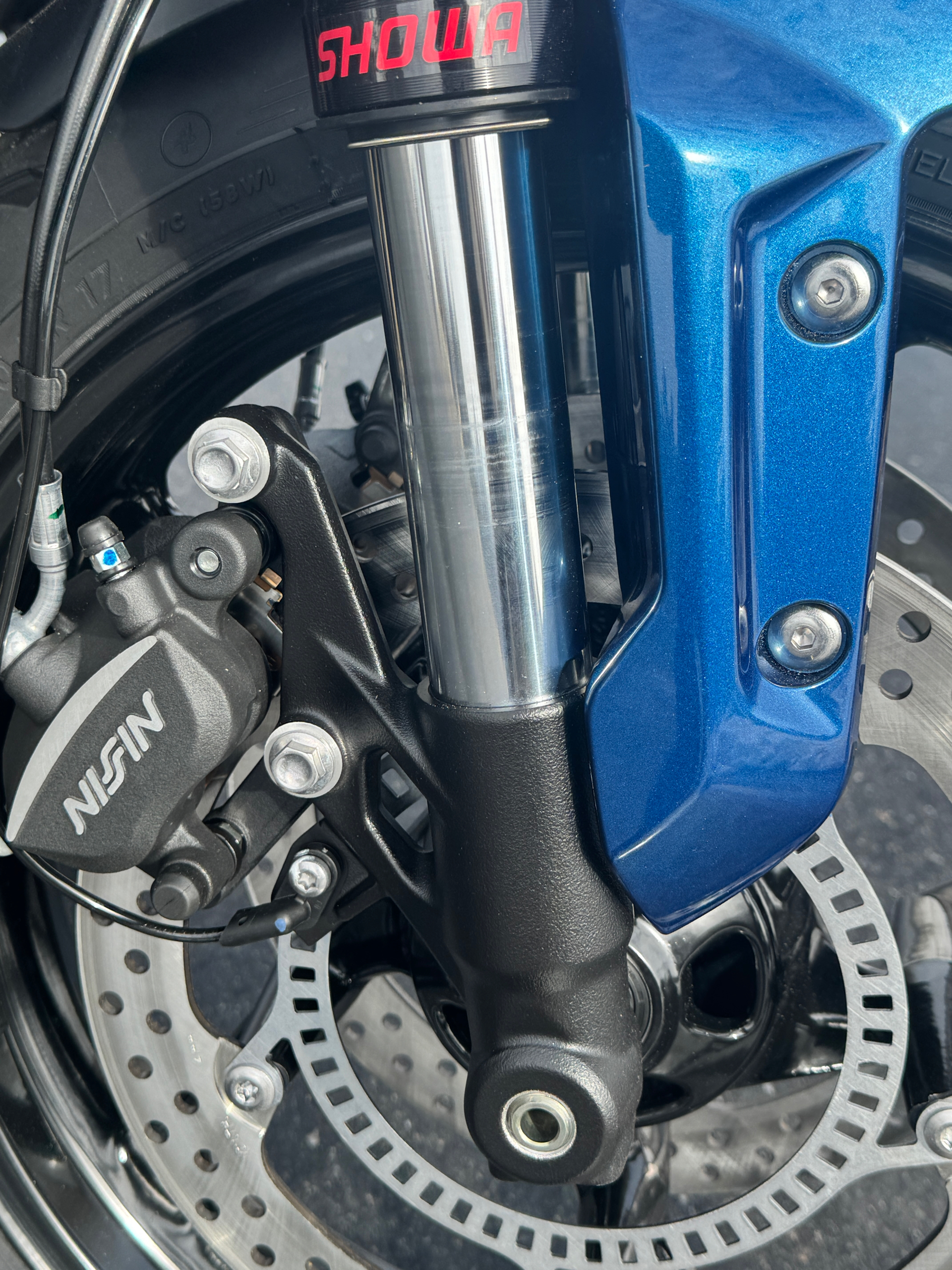 2025 Triumph Trident 660 in Foxboro, Massachusetts - Photo 16