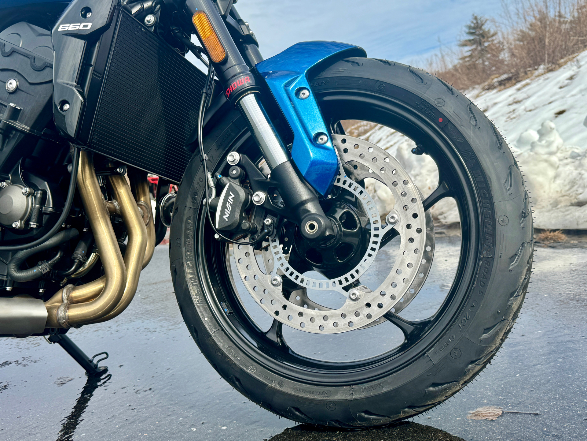 2025 Triumph Trident 660 in Foxboro, Massachusetts - Photo 14