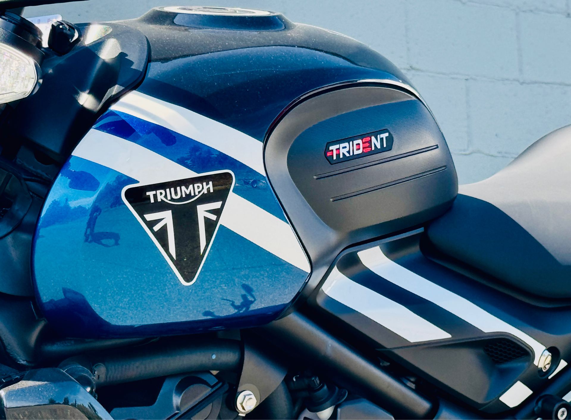 2025 Triumph Trident 660 in Foxboro, Massachusetts - Photo 17