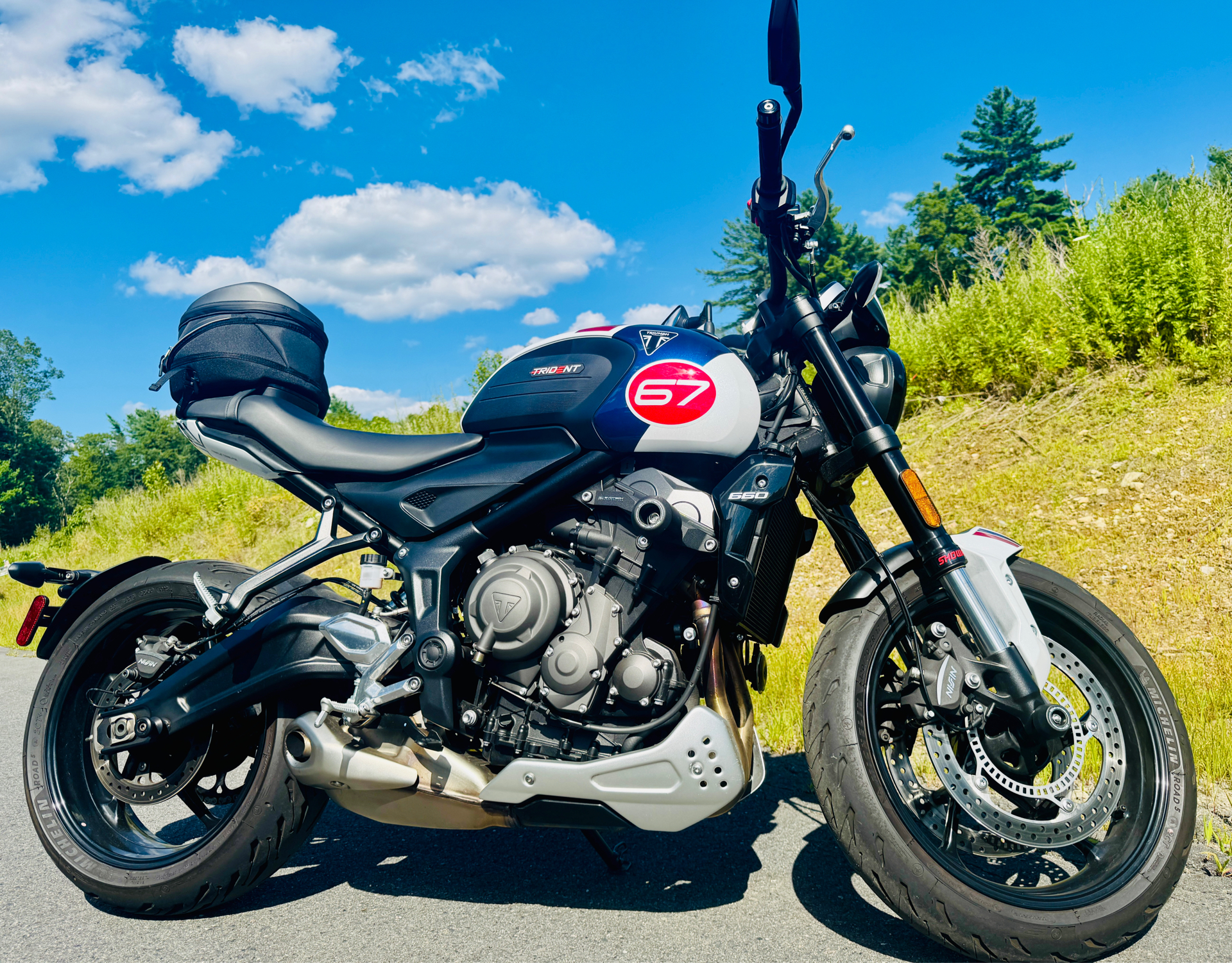 2025 Triumph Trident 660 Triple Tribute Edition in Foxboro, Massachusetts - Photo 13