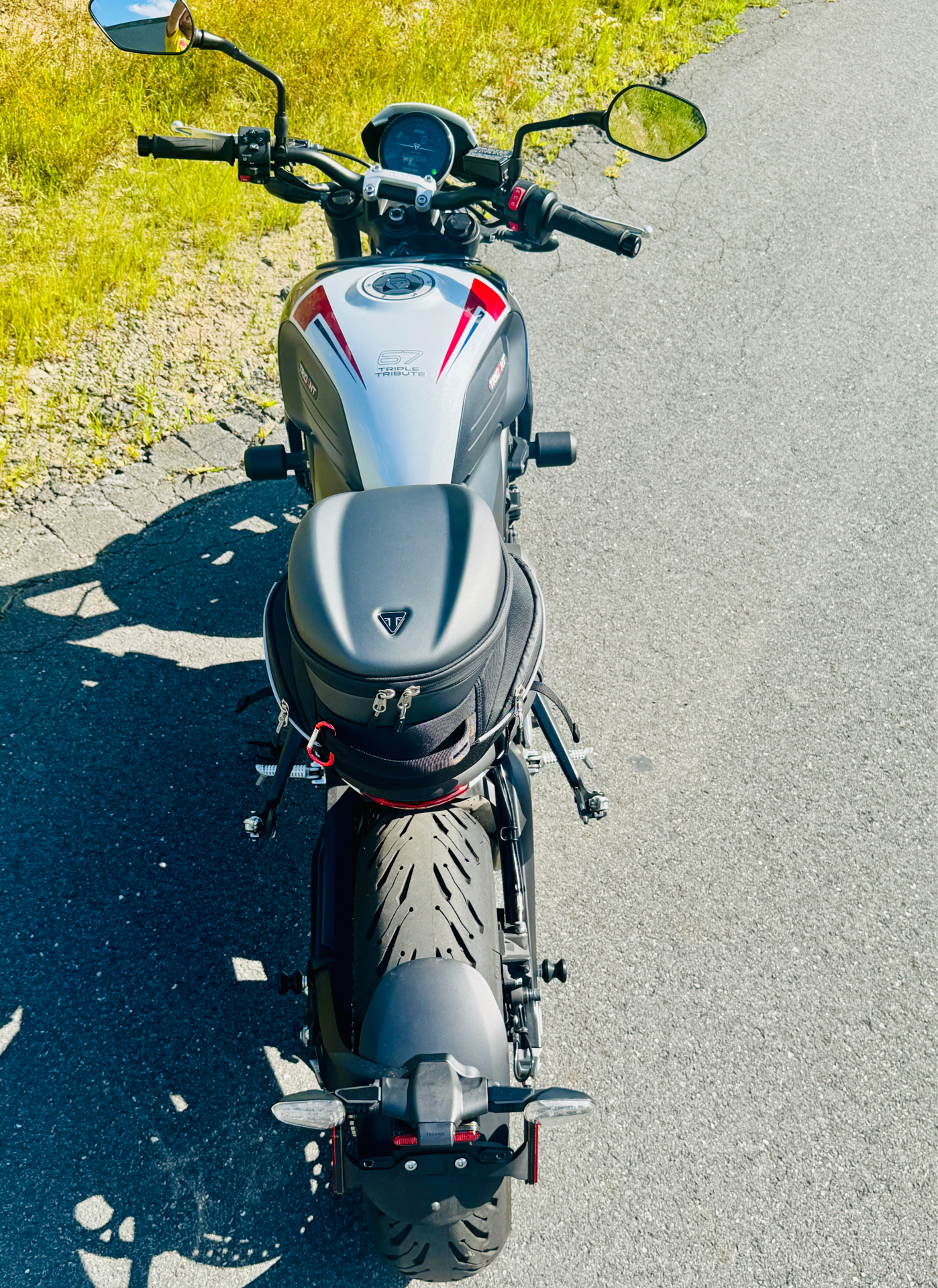 2025 Triumph Trident 660 Triple Tribute Edition in Foxboro, Massachusetts - Photo 11