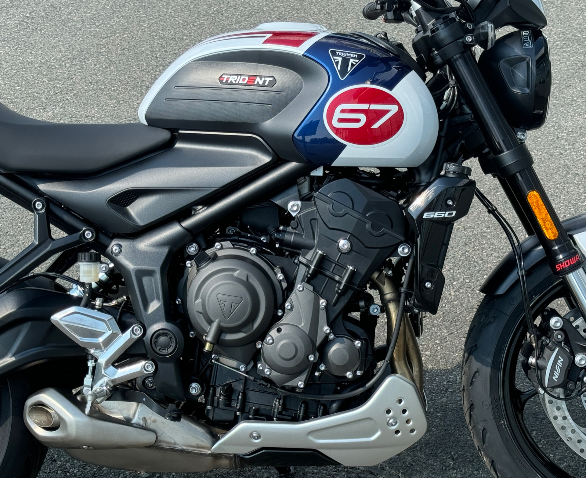 2025 Triumph Trident 660 Triple Tribute Edition in Foxboro, Massachusetts - Photo 19