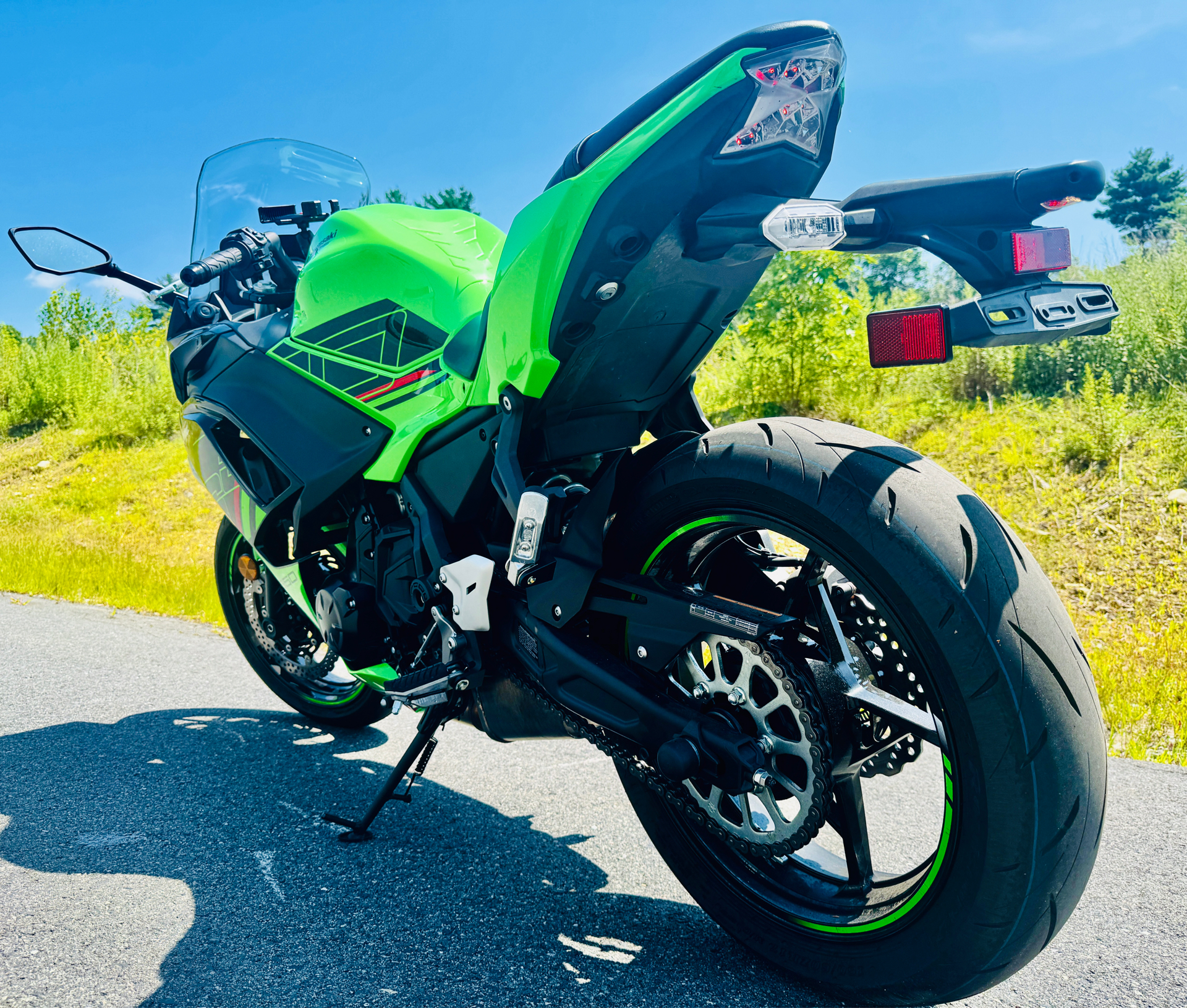 2023 Kawasaki Ninja 650 ABS KRT Edition in Foxboro, Massachusetts - Photo 9