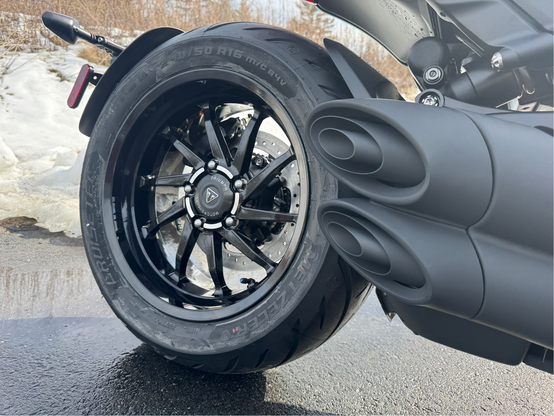 2025 Triumph Rocket 3 Storm R Evel Knievel Limited Edition in Foxboro, Massachusetts - Photo 28