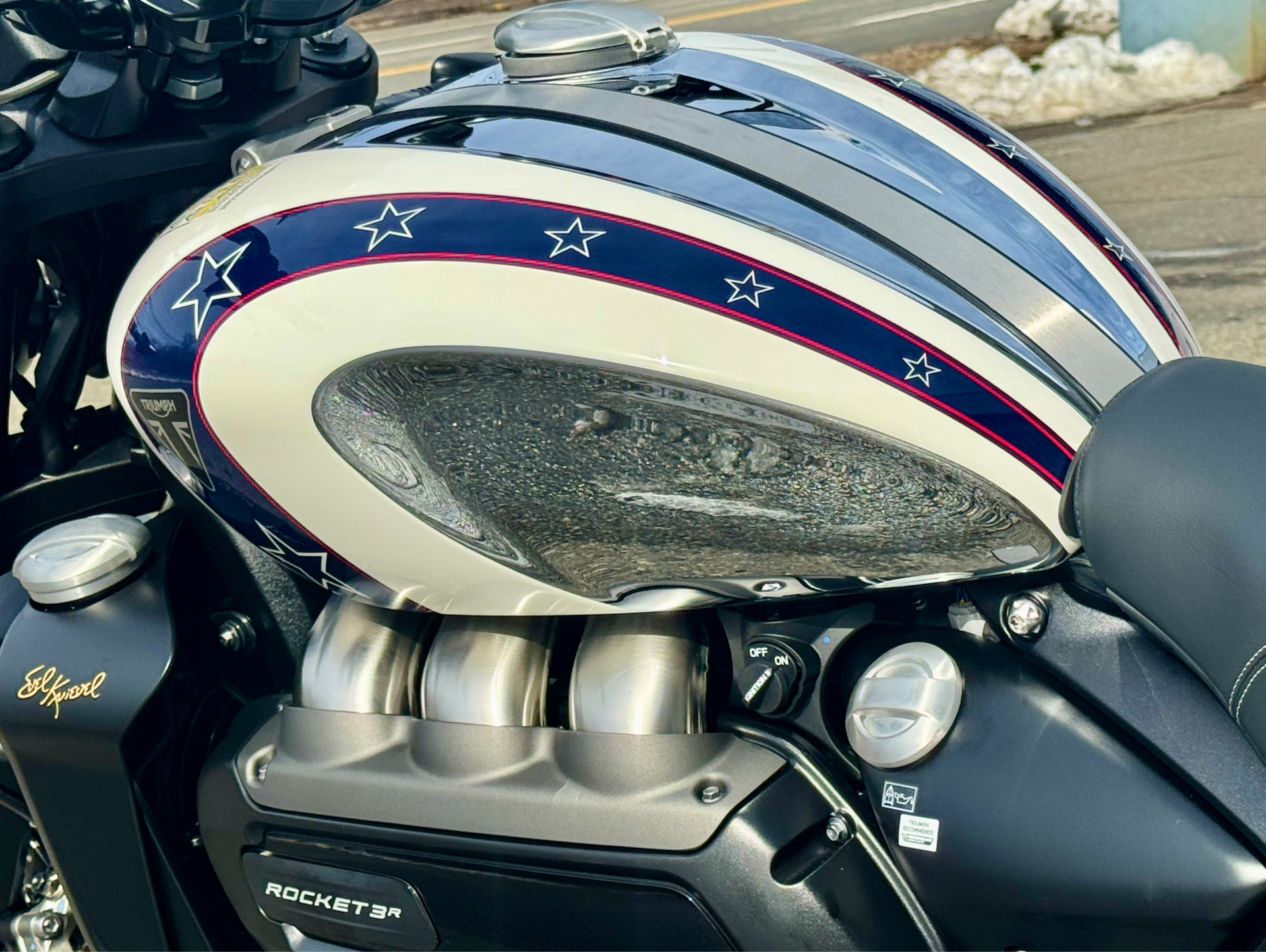 2025 Triumph Rocket 3 Storm R Evel Knievel Limited Edition in Foxboro, Massachusetts - Photo 10