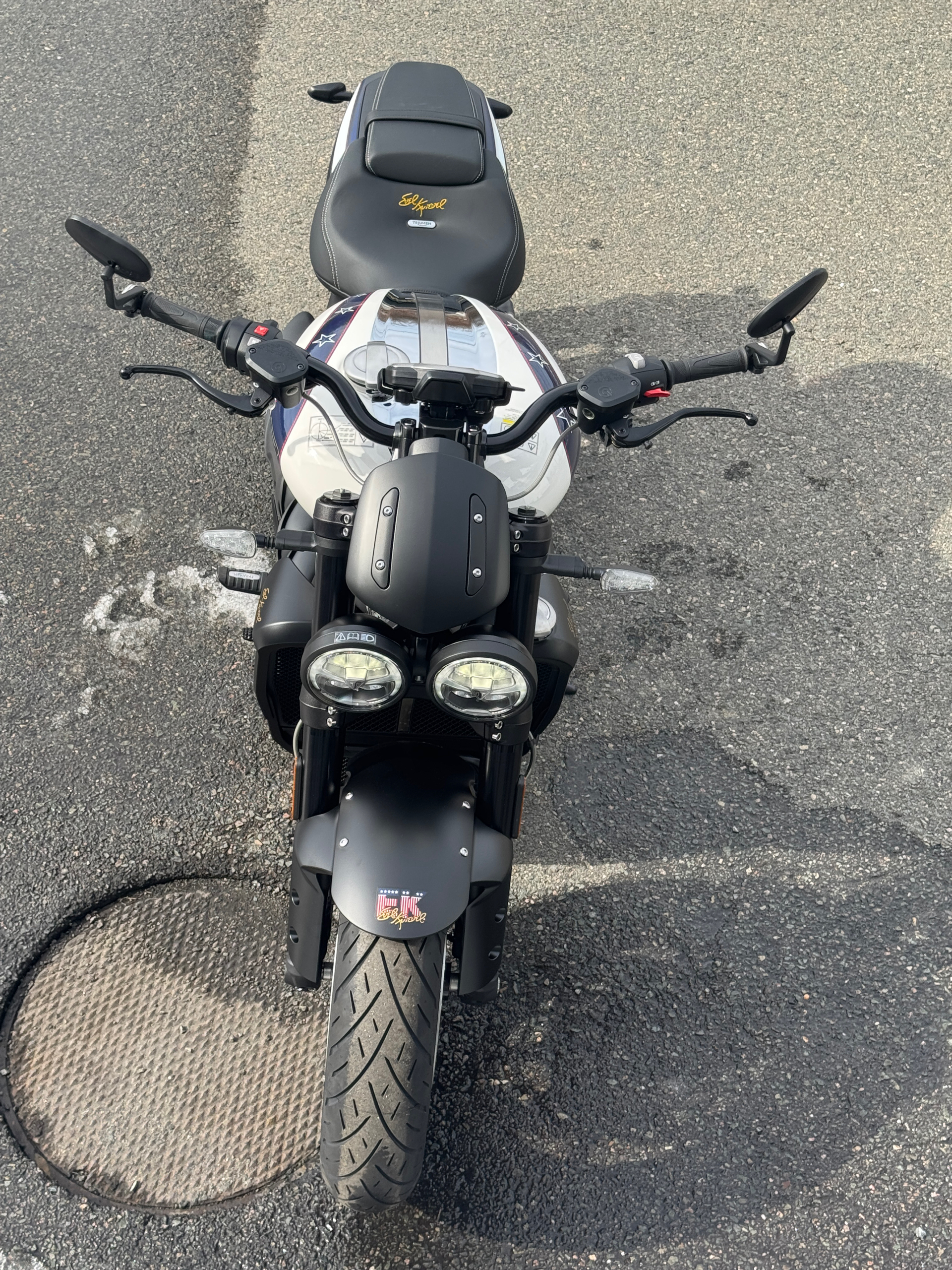 2025 Triumph Rocket 3 Storm R Evel Knievel Limited Edition in Foxboro, Massachusetts - Photo 32