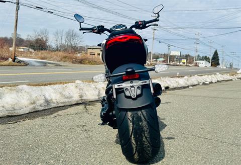 2025 Triumph Rocket 3 Storm R Evel Knievel Limited Edition in Foxboro, Massachusetts - Photo 27
