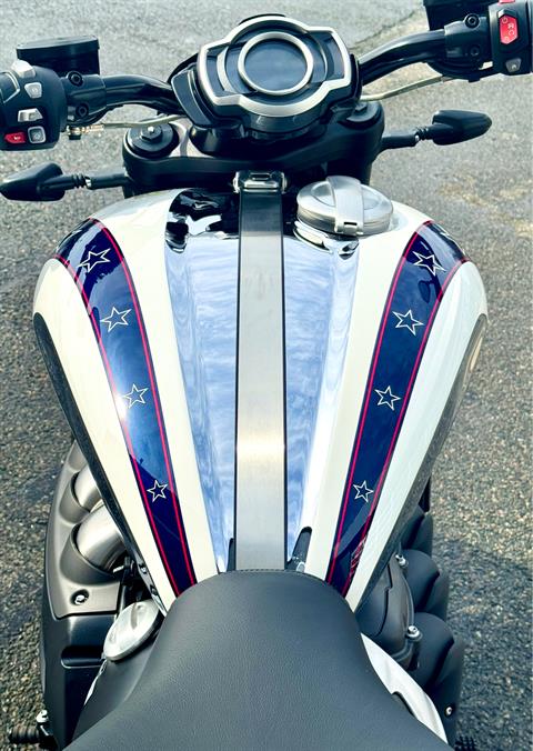 2025 Triumph Rocket 3 Storm R Evel Knievel Limited Edition in Foxboro, Massachusetts - Photo 7