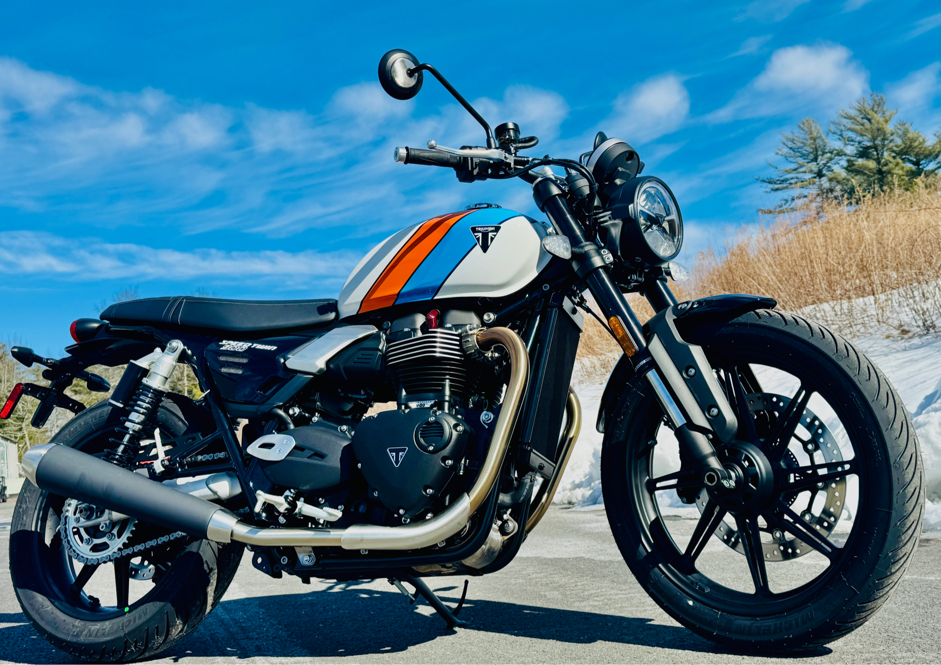 2025 Triumph Speed Twin 900 in Foxboro, Massachusetts - Photo 13