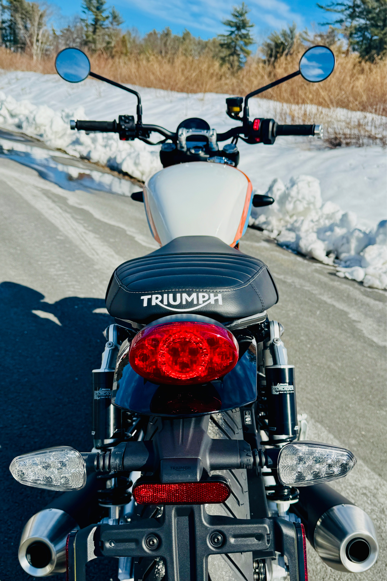 2025 Triumph Speed Twin 900 in Foxboro, Massachusetts - Photo 23