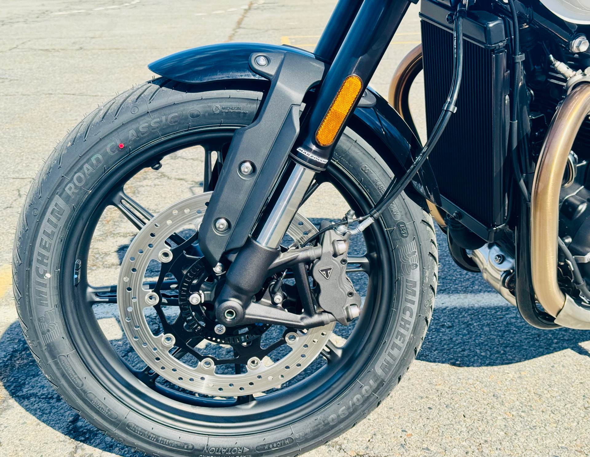 2025 Triumph Speed Twin 900 in Foxboro, Massachusetts - Photo 19