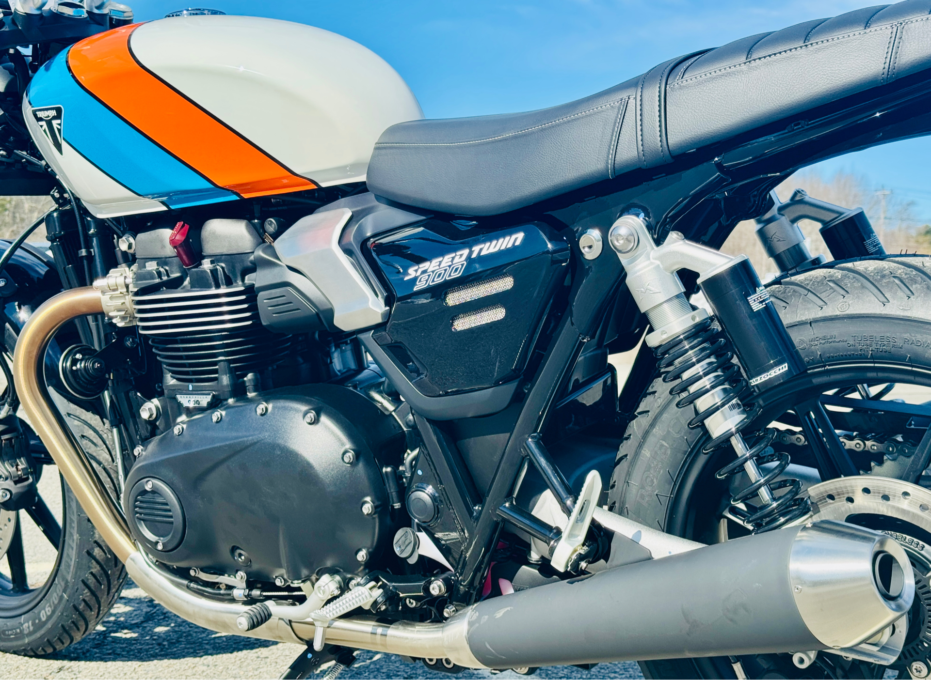 2025 Triumph Speed Twin 900 in Foxboro, Massachusetts - Photo 2