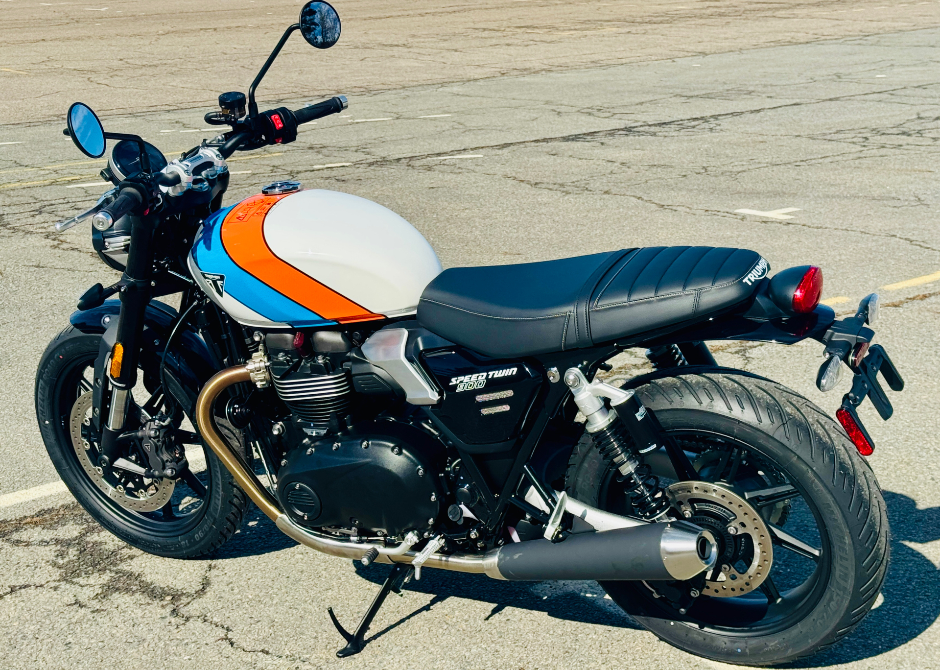 2025 Triumph Speed Twin 900 in Foxboro, Massachusetts - Photo 10