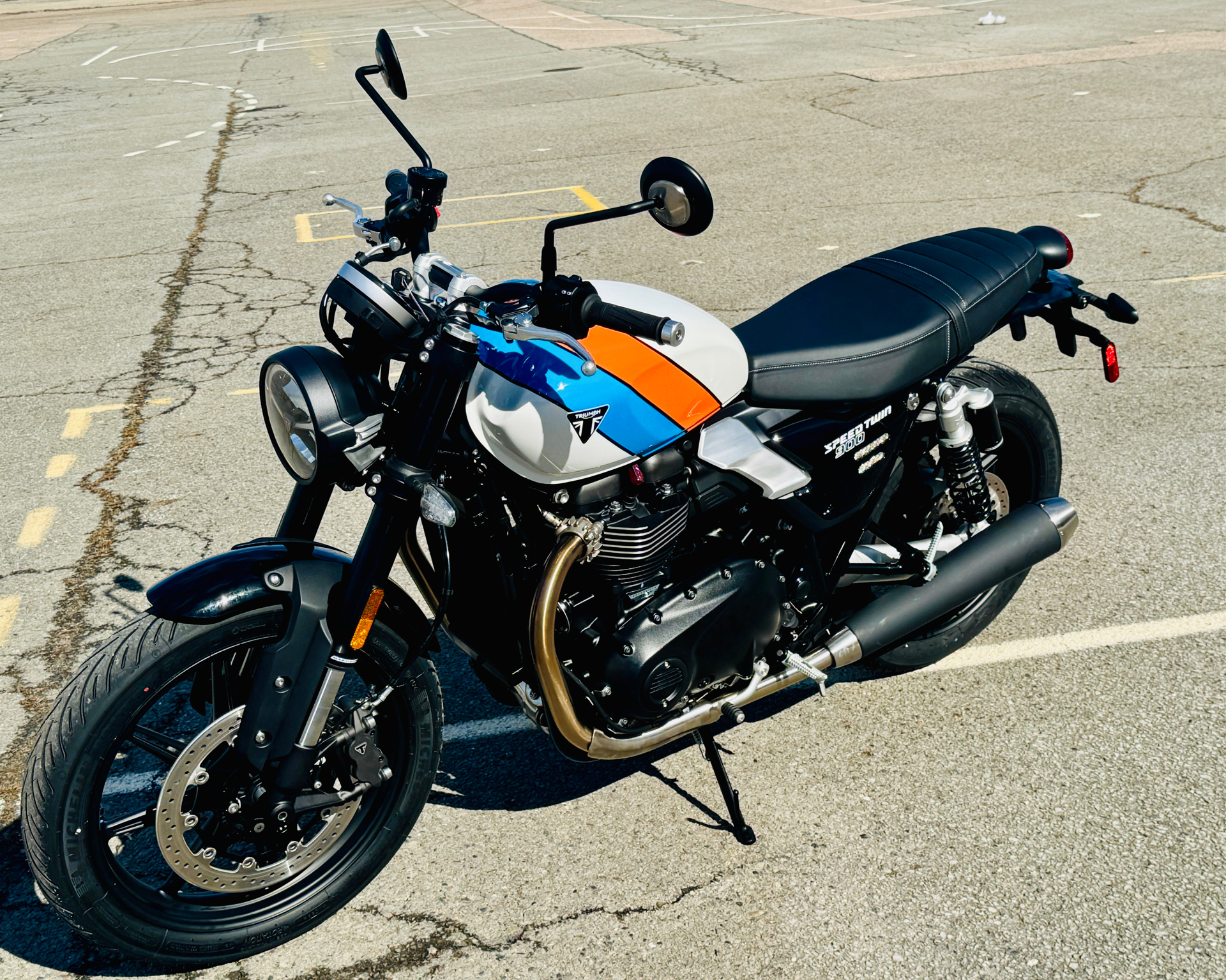 2025 Triumph Speed Twin 900 in Foxboro, Massachusetts - Photo 24