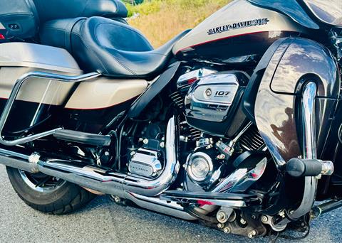 2018 Harley-Davidson Ultra Limited in Foxboro, Massachusetts - Photo 18