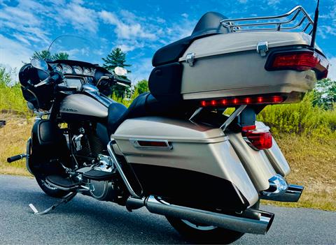 2018 Harley-Davidson Ultra Limited in Foxboro, Massachusetts - Photo 9