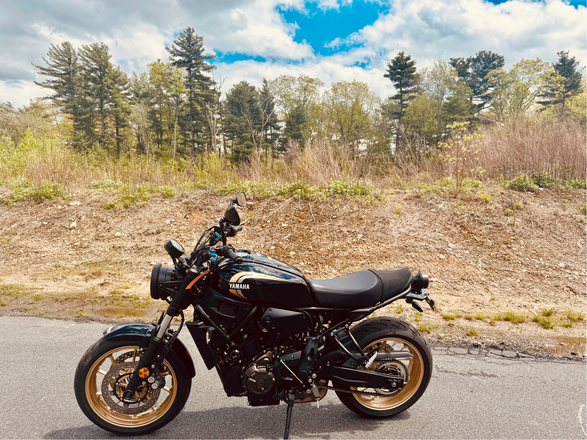 2024 Yamaha XSR700 in Foxboro, Massachusetts - Photo 15