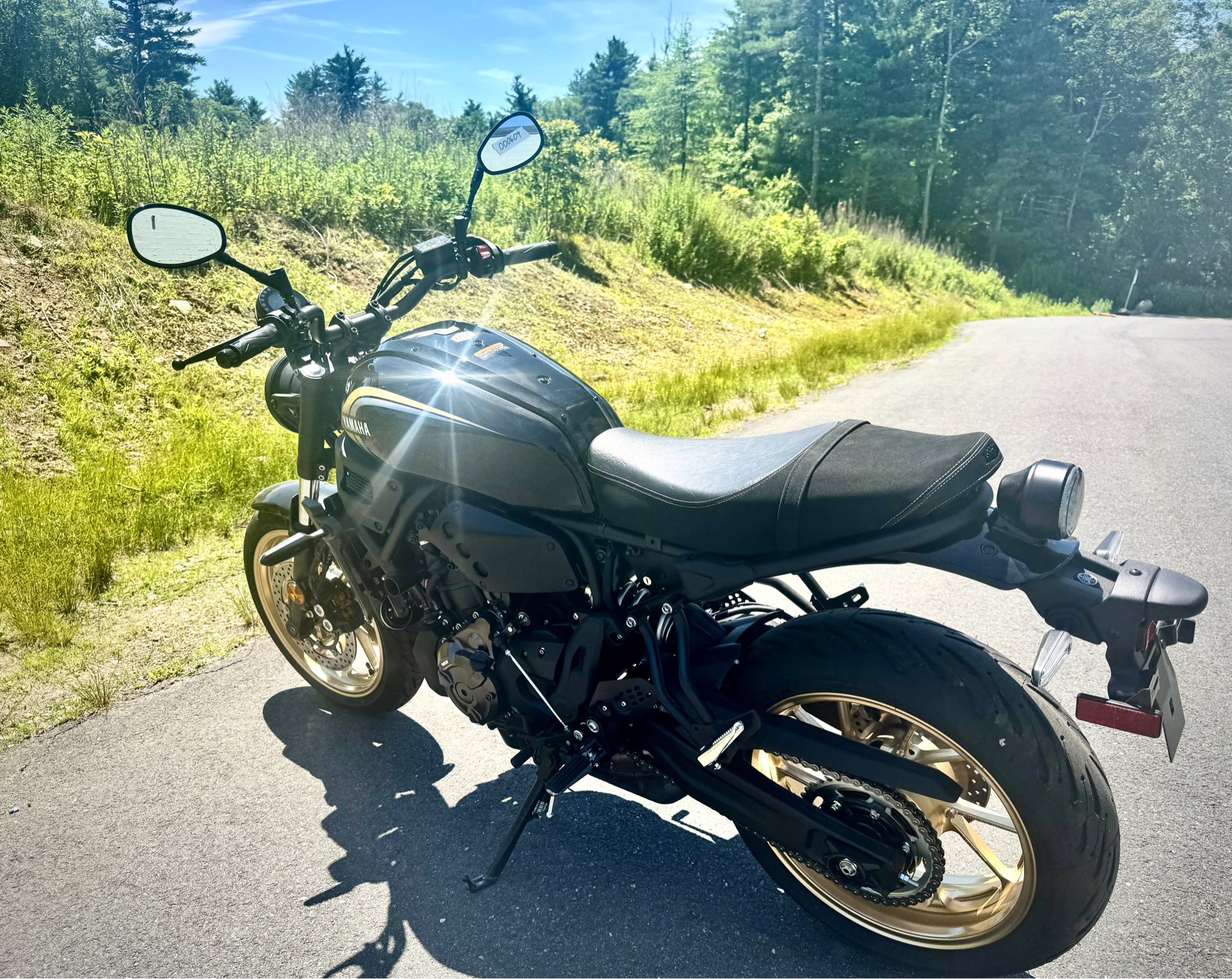 2024 Yamaha XSR700 in Foxboro, Massachusetts - Photo 12