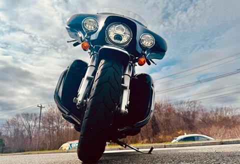 2021 Harley-Davidson Ultra Limited in Foxboro, Massachusetts - Photo 5