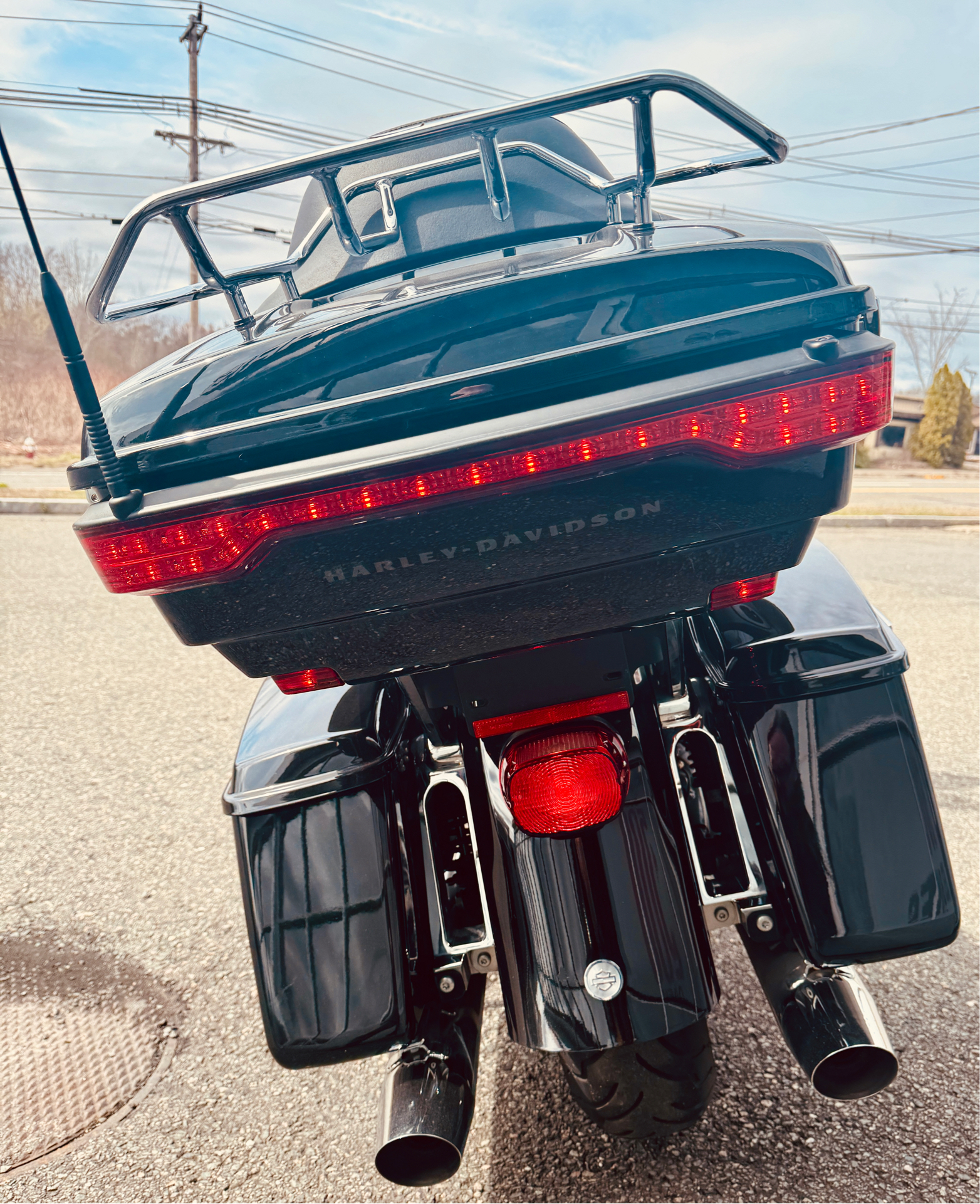2021 Harley-Davidson Ultra Limited in Foxboro, Massachusetts - Photo 14
