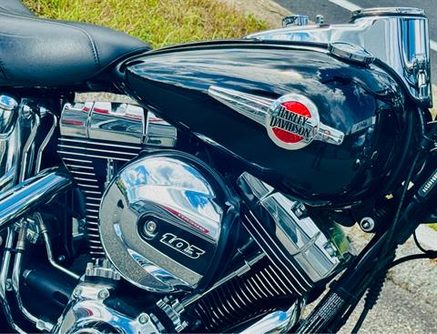 2017 Harley-Davidson Heritage Softail® Classic in Foxboro, Massachusetts - Photo 4