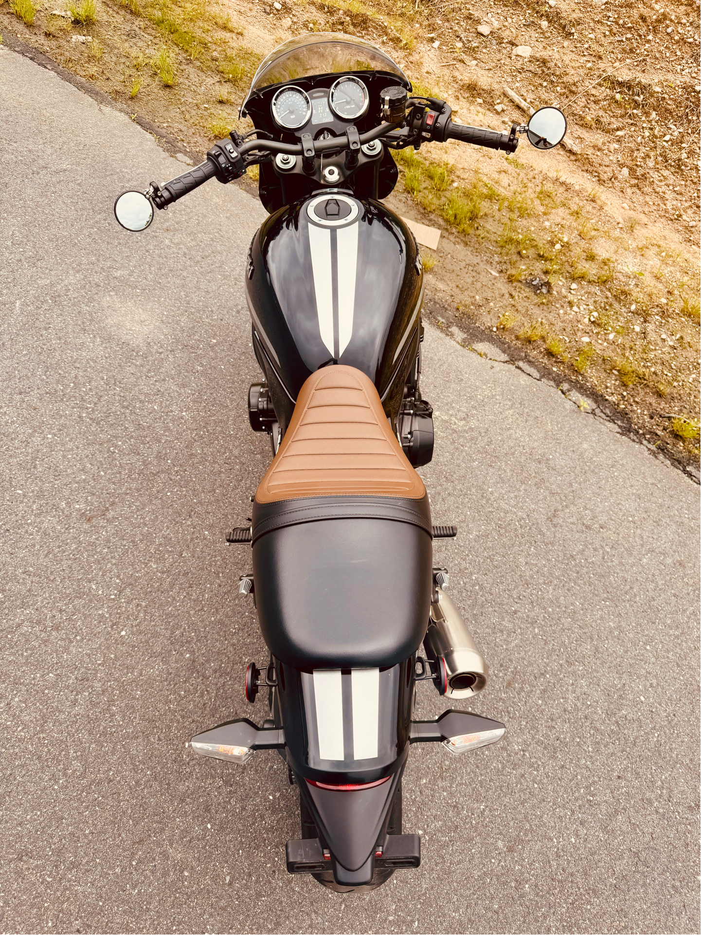 2022 Kawasaki Z900RS Cafe in Foxboro, Massachusetts - Photo 2