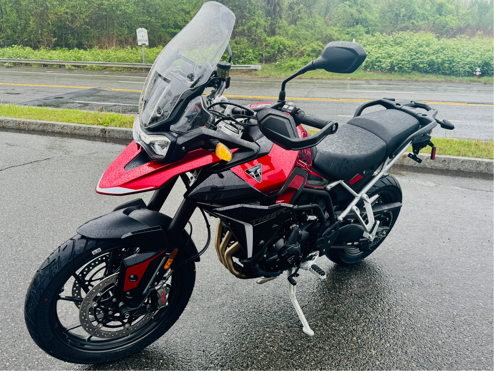 2024 Triumph Tiger 900 GT in Foxboro, Massachusetts - Photo 9