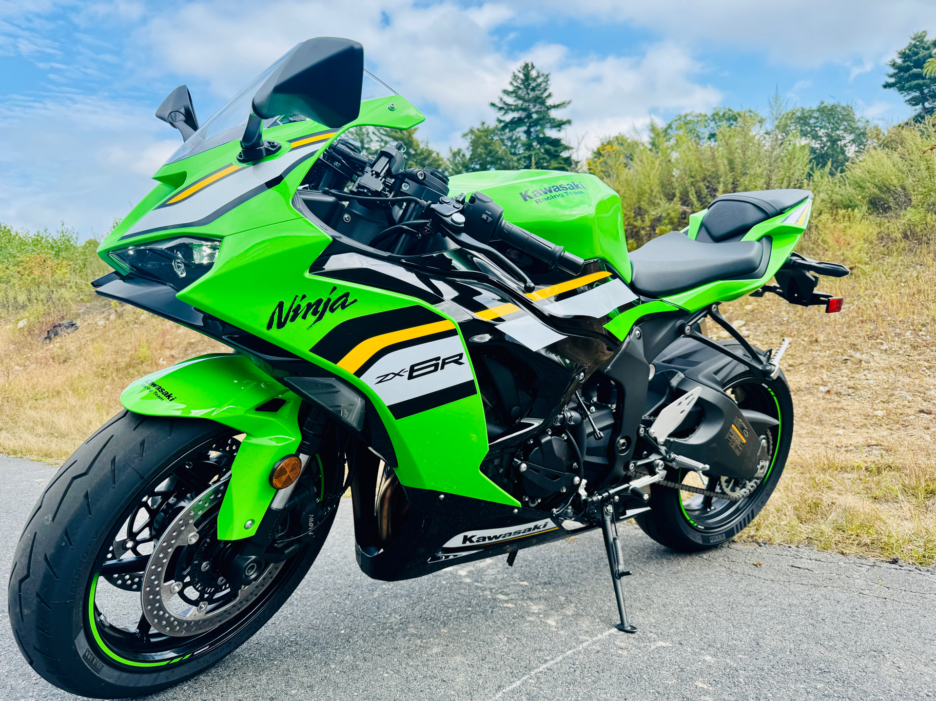 2025 Kawasaki Ninja ZX-6R KRT Edition in Foxboro, Massachusetts - Photo 9