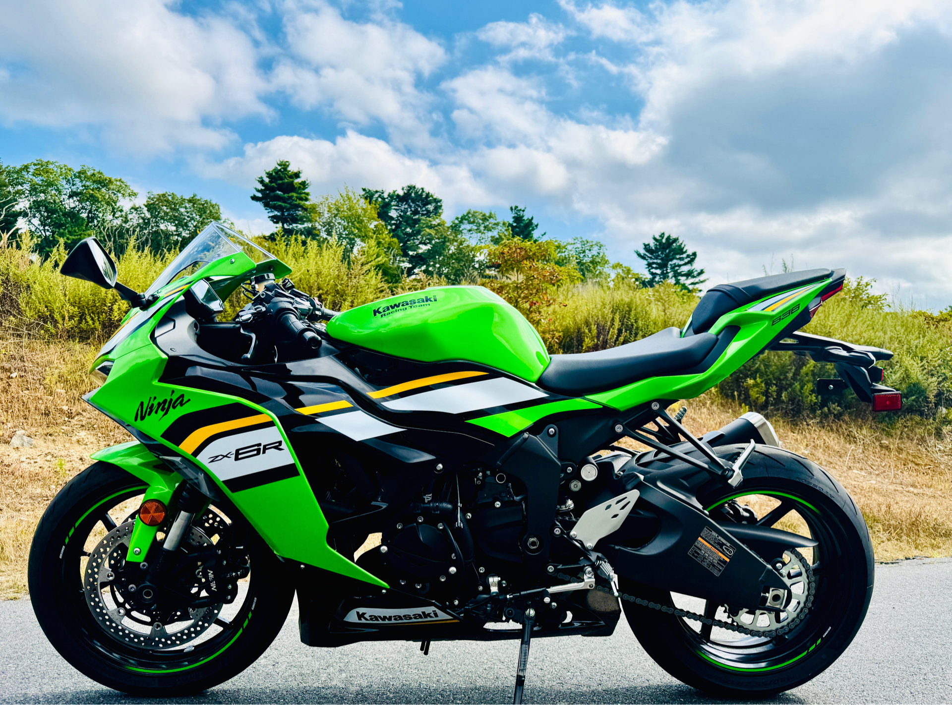 2025 Kawasaki Ninja ZX-6R KRT Edition in Foxboro, Massachusetts - Photo 19